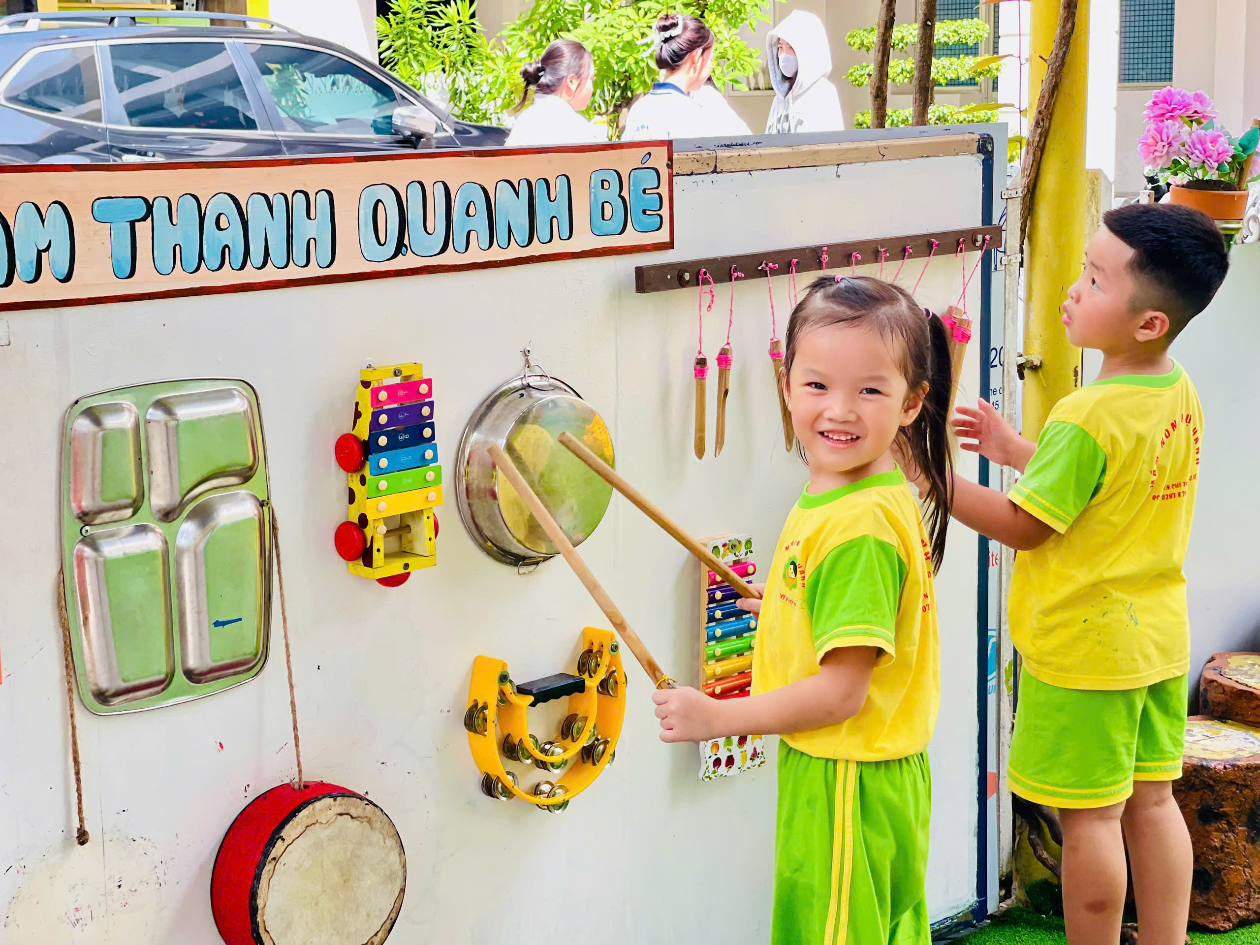 VUI CHƠI NGOÀI TRỜI