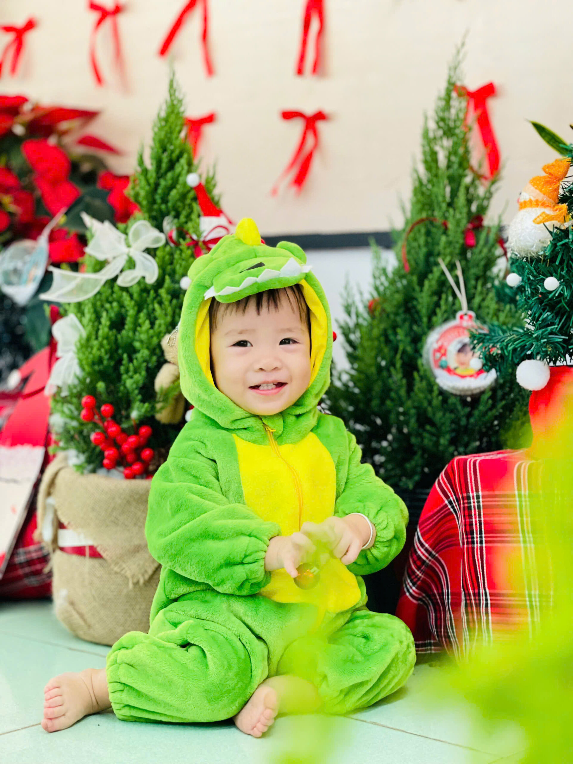 MNTH RỰC RỠ MÙA NOEL – ĐẸP NHẤT LÀ NỤ CƯỜI TRẺ THƠ
